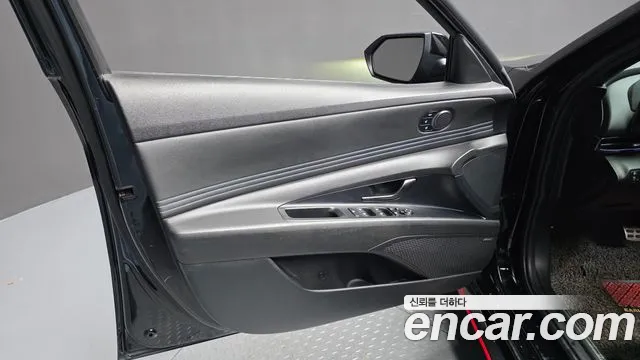 Hyundai Avante CN7 — Фото автомобиля 13