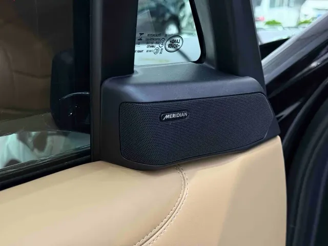 Land Rover Range Rover — Фото автомобиля 10