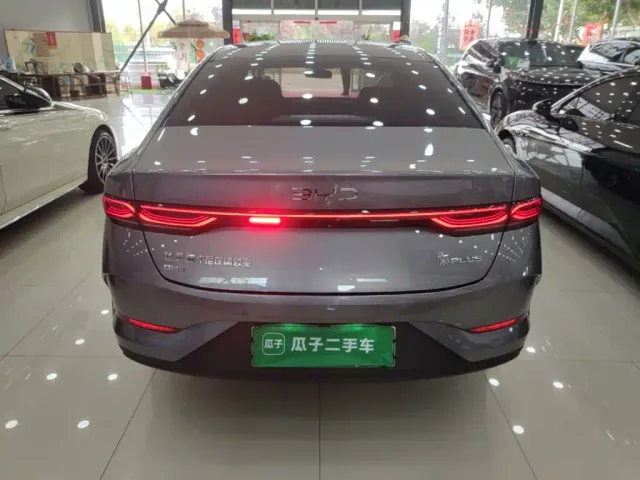 BYD Qin PLUS — Фото автомобиля 5