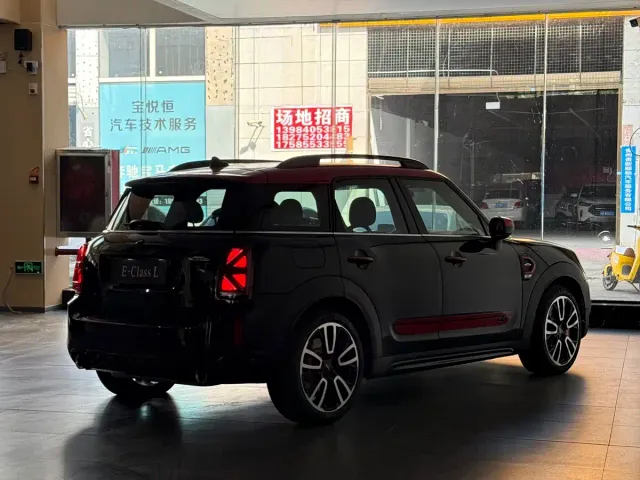 MINI Hatch — Фото автомобиля 8