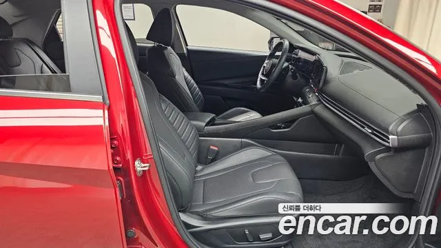 Hyundai Avante CN7 — Фото автомобиля 11