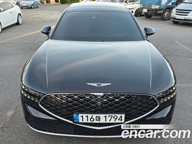 Genesis G90 Бензин 3.5 турбо AWD — Фото автомобиля 3