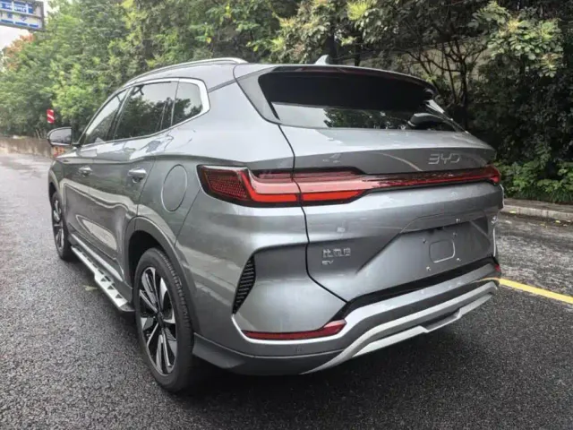 BYD Song PLUS — Фото автомобиля 6