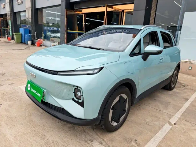 Фотография автомобиля — Geely Geometry E Firefly