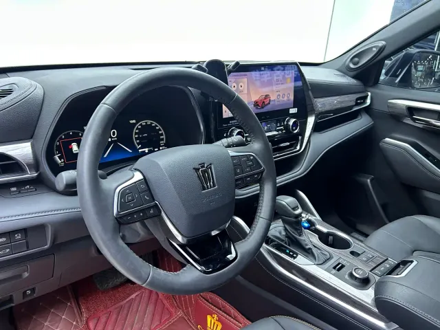 Toyota Crown Kluger — Фото автомобиля 8