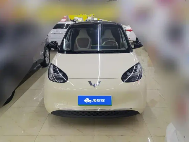 Wuling Bingo — Фото автомобиля 2