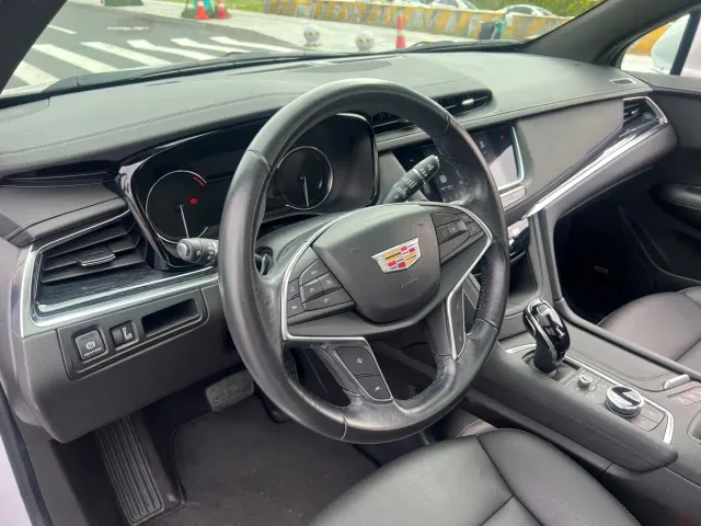 Cadillac XT5 — Фото автомобиля 18