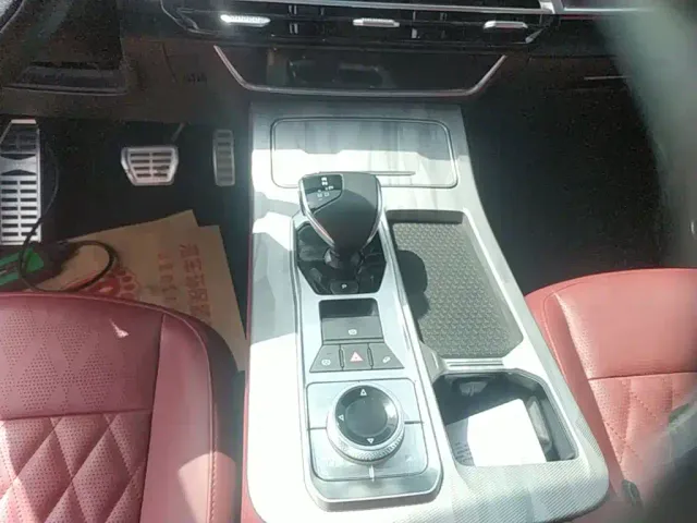 Jetour X70 Plus — Фото автомобиля 9