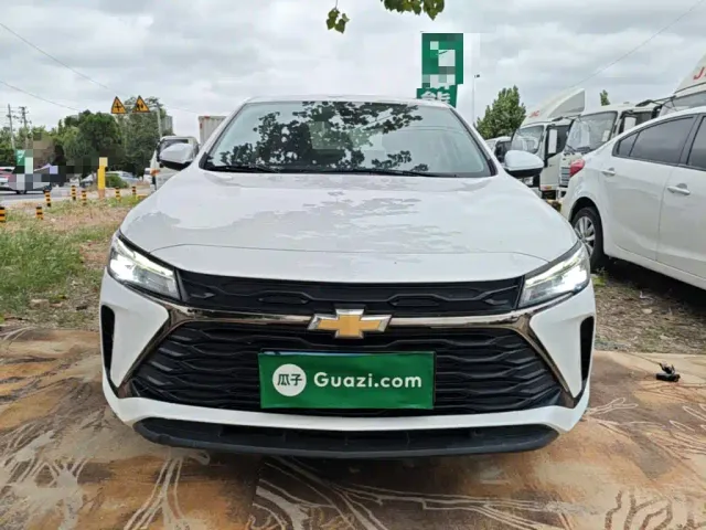 Chevrolet Monza — Фото автомобиля 2