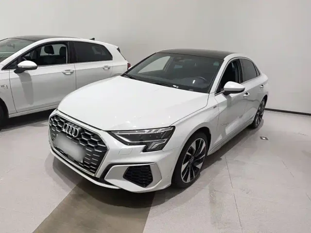 Фотография автомобиля — Audi A3