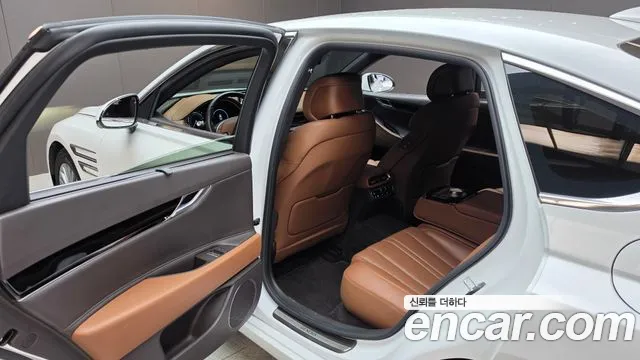 Genesis G80 RG3 — Фото автомобиля 17