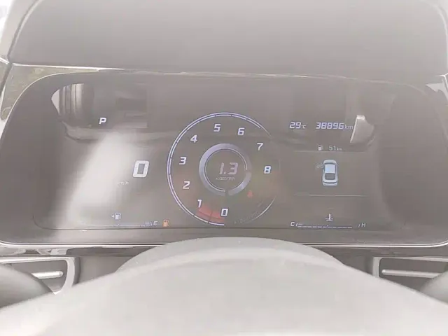 Hyundai Elantra — Фото автомобиля 11
