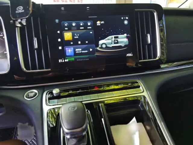 GAC Trumpchi M8 — Фото автомобиля 5