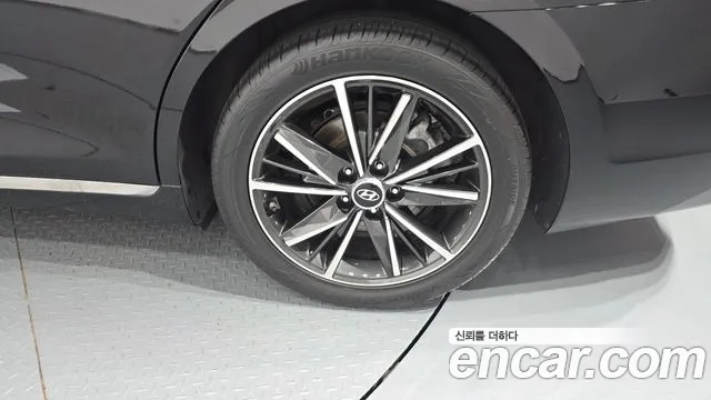 Hyundai Grandeur Новый Grandeur IG — Фото автомобиля 21