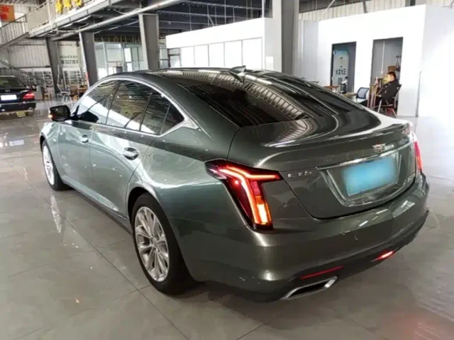 Cadillac CT5 — Фото автомобиля 4