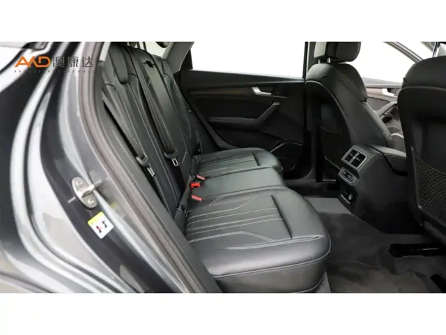 Audi Q5L — Фото автомобиля 8