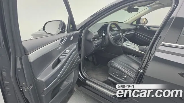 Genesis GV80 — Фото автомобиля 10