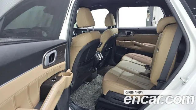 Kia Sorento — Фото автомобиля 17