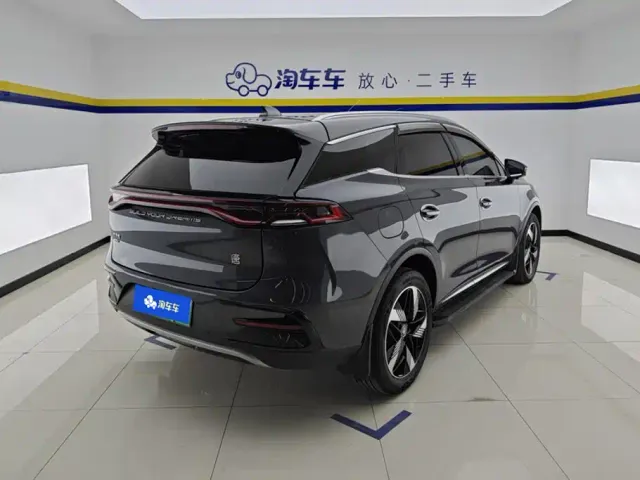 BYD Tang — Фото автомобиля 3