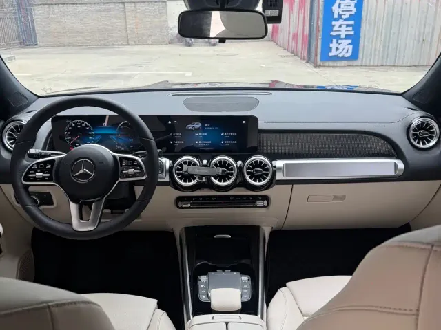 Mercedes-Benz EQB — Фото автомобиля 6