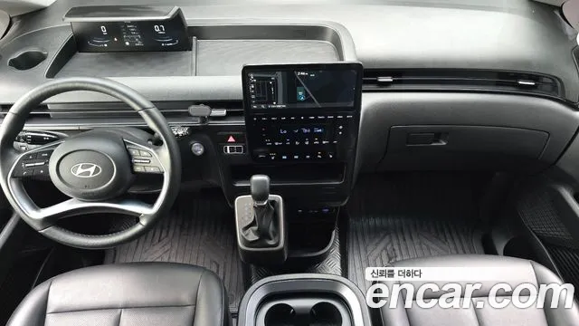 Hyundai Staria — Фото автомобиля 10