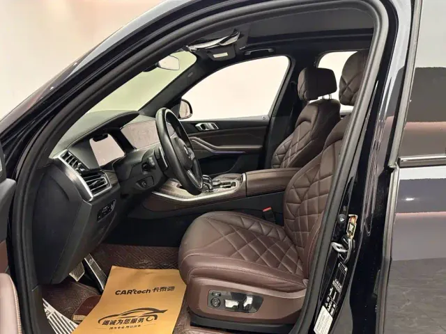 BMW X5 — Фото автомобиля 8