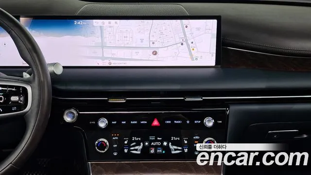 Genesis G80 Бензин 2.5 турбо AWD — Фото автомобиля 15