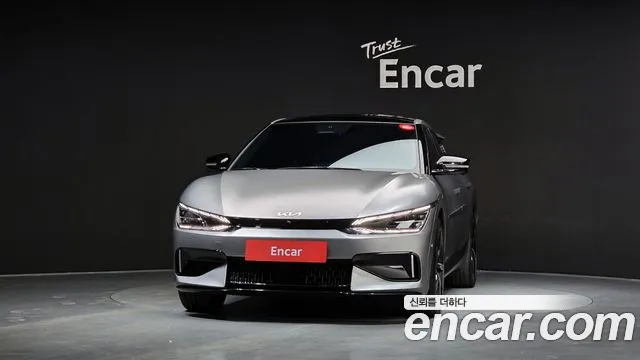 Kia EV6 — Фото автомобиля 3