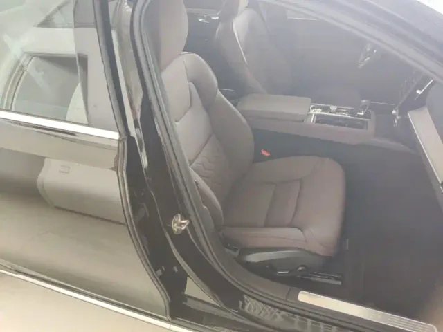 Volvo S90 — Фото автомобиля 19
