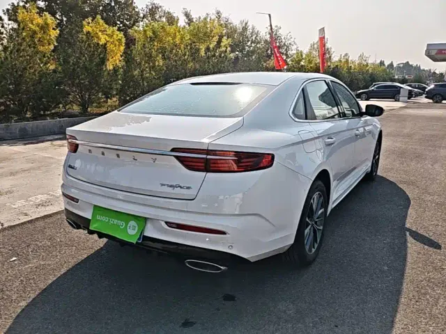 Geely Xingrui — Фото автомобиля 6