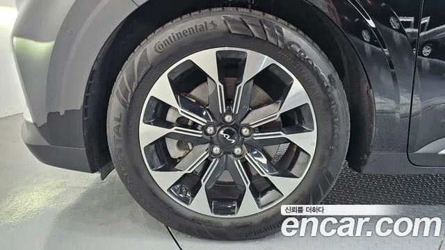 Kia Canival — Фото автомобиля 4