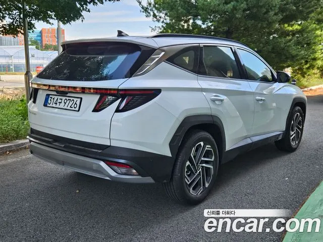 Hyundai Tucson Новый Tucson (NX4) Бензин 1.6 турбо 2WD — Фото автомобиля 6