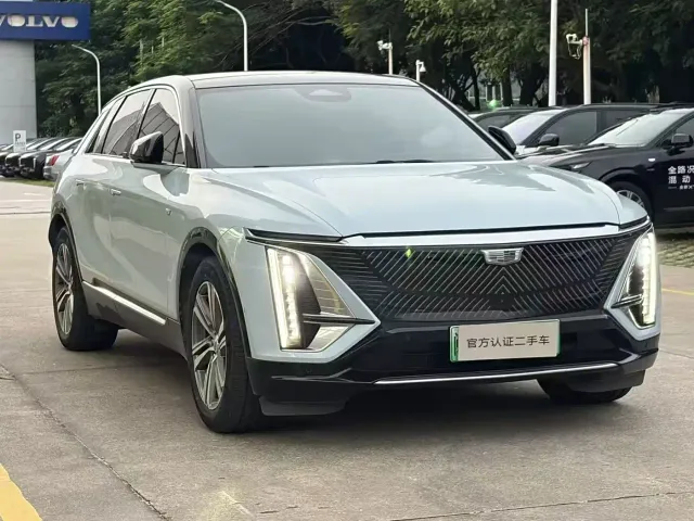 Cadillac Lyriq — Фото автомобиля 8