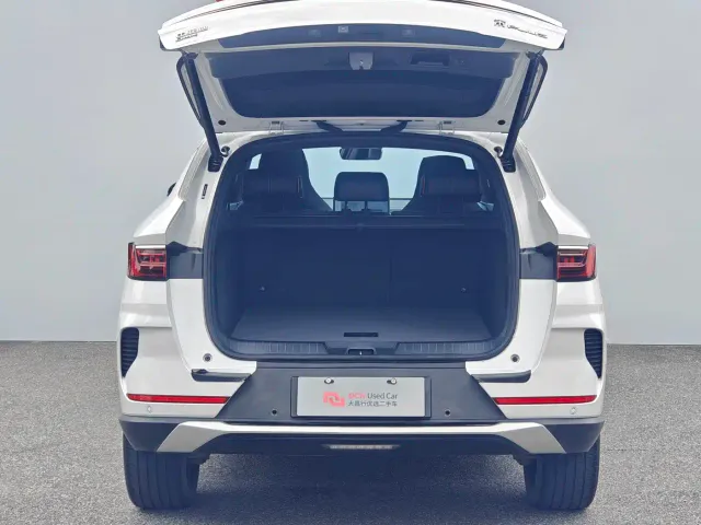 BYD Song PLUS — Фото автомобиля 7