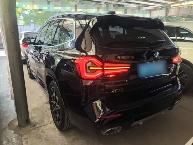 BMW X3 — Фото автомобиля 4