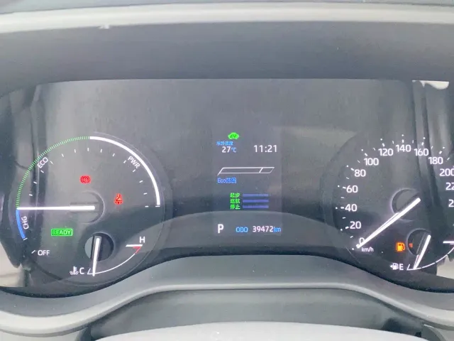 Toyota Sienna — Фото автомобиля 12