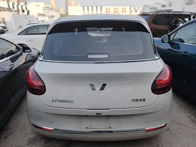 Wuling Bingo — Фото автомобиля 5