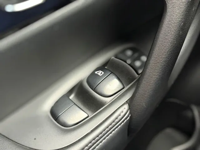 Nissan X-Trail — Фото автомобиля 13
