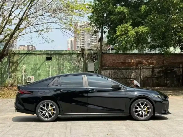 GAC Trumpchi Emkoo — Фото автомобиля 10