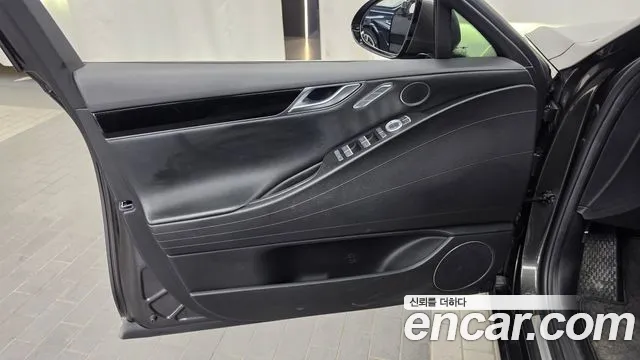 Genesis G80 RG3 — Фото автомобиля 13