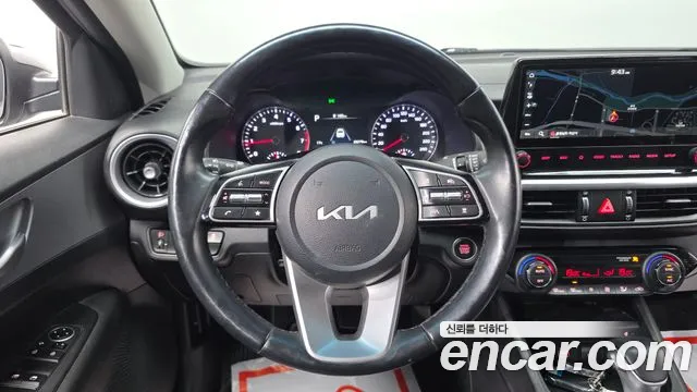 Kia K3 — Фото автомобиля 21
