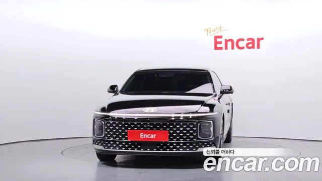 Hyundai Grandeur Grandeur (GN7) 2.5 Бензин 2WD — Фото автомобиля 3