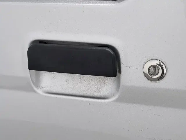 Wuling Motors Wuling Zhiguang 2020 1.2L Van Utility China VI 5-seat LSI — Фото автомобиля 18