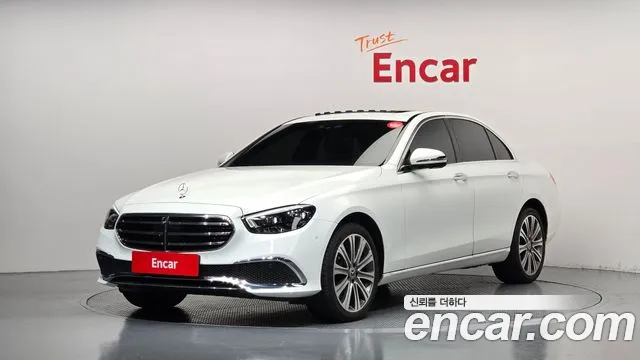 Фотография автомобиля — Mercedes-Benz E-Class W213