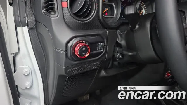 Jeep Wrangler Wrangler (JL) — Фото автомобиля 15
