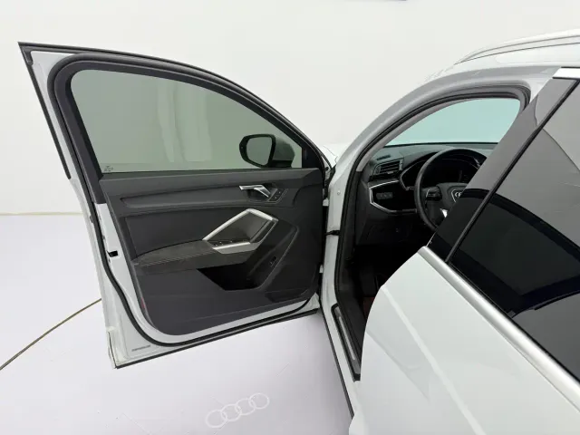 Audi Q3 — Фото автомобиля 23