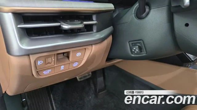 Hyundai Grandeur GN7 — Фото автомобиля 28