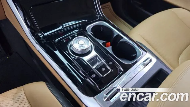 Kia Canival Carnival 4 поколение Дизель 7 мест Signature — Фото автомобиля 9