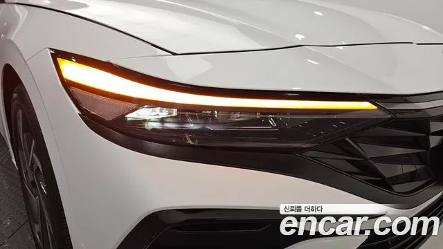 Hyundai Avante CN7 — Фото автомобиля 7
