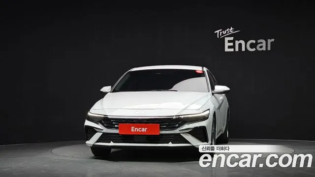 Hyundai AVANTE Новый Avante (CN7) — Фото автомобиля 3